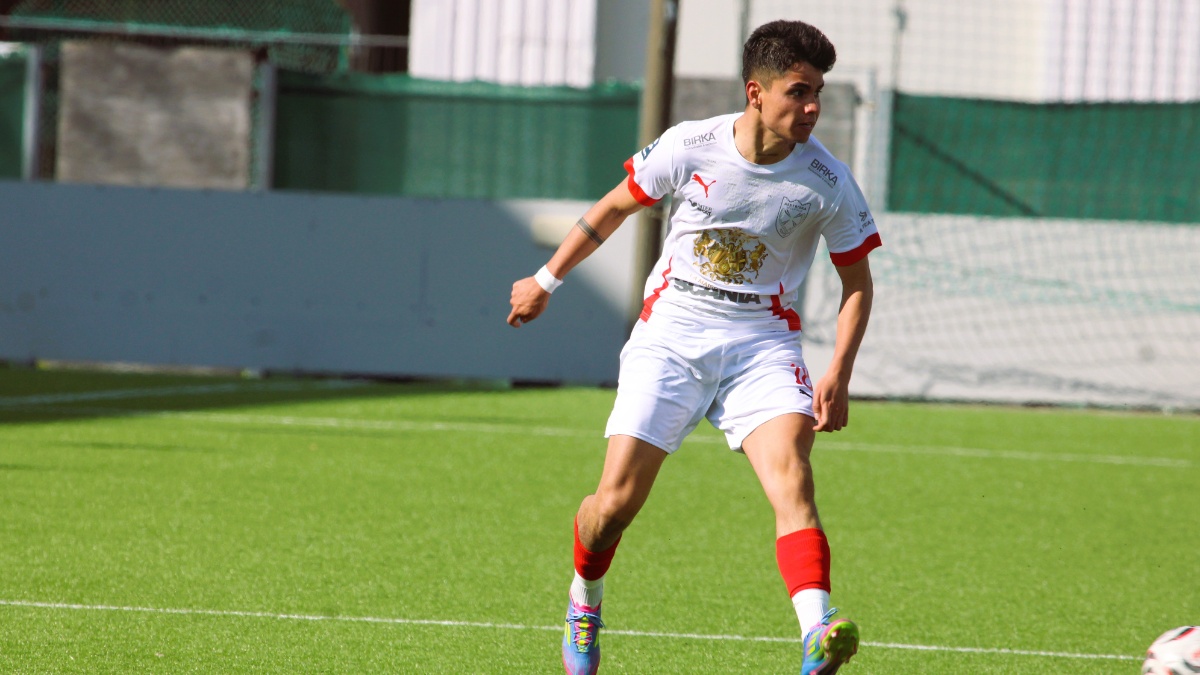 En bra halvlek räckte inte mot Umeå FC